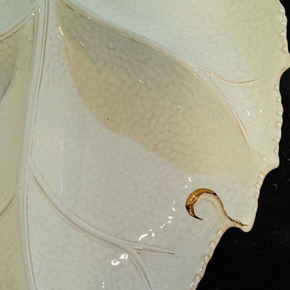 Divided Fruit Dish Made Painted In Italy clay Textured strawberry fig pear grape - Picture 5 of 9